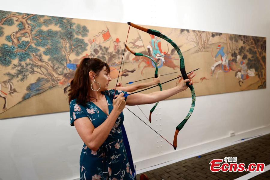 而这些背后